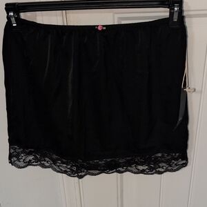 Elegant Black Lace Trim Skirt